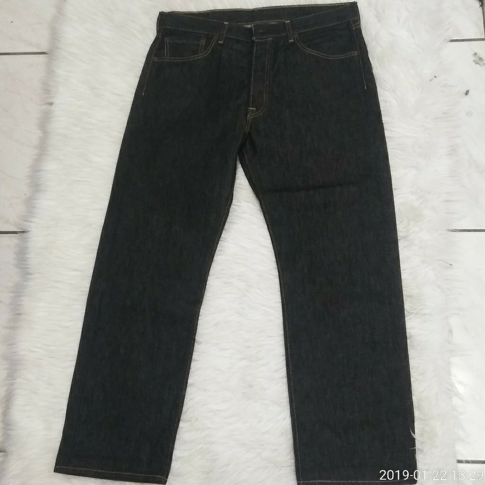 Levi 501 jeans